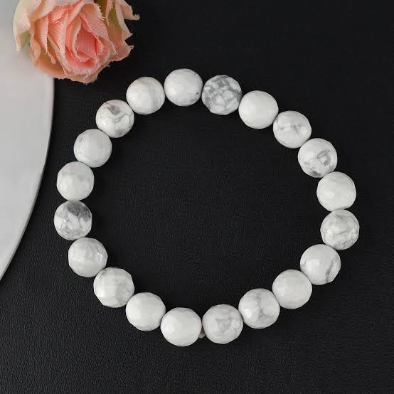 Howlite Bracelet